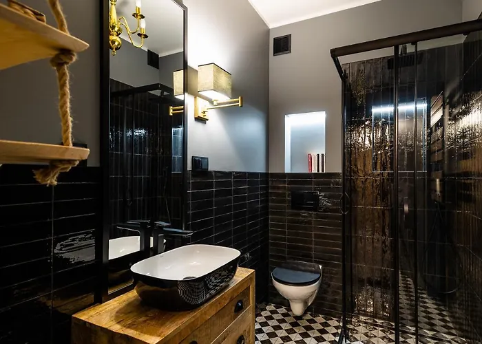 Art Z Bezplatnym Miejscem Postojowym W Hali Garazowej Karpacz