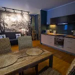 Art Z Bezplatnym Miejscem Postojowym W Hali Garazowej Apartman Karpacz