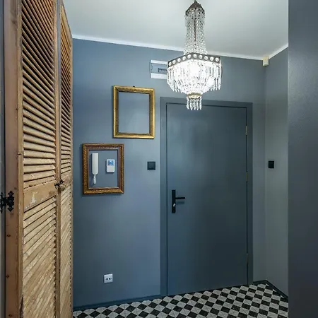 アパート Art Z Bezplatnym Miejscem Postojowym W Hali Garazowej カルパッチ