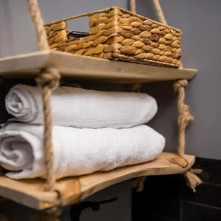 アパート Art Z Bezplatnym Miejscem Postojowym W Hali Garazowej