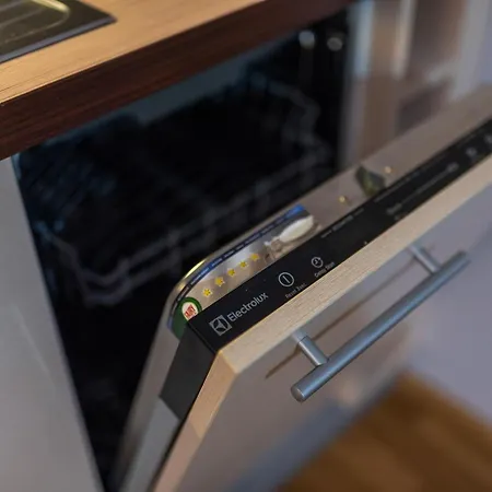 Art Z Bezplatnym Miejscem Postojowym W Hali Garazowej Apartment